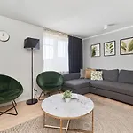 Kotlarska Market Square With Airconditioning By Renters *
