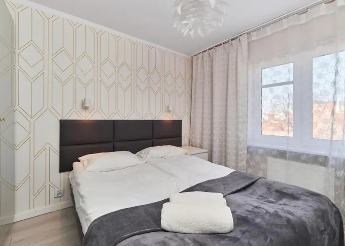 Kotlarska Market Square With Airconditioning By Renters Apartment *
