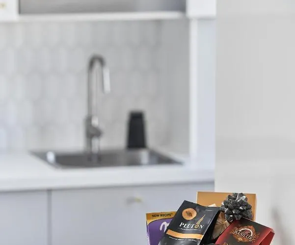 Apartment Kotlarska Market Square With Airconditioning By Renters Wroclaw